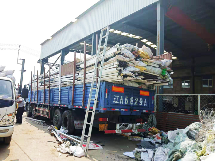 鋁型材如何進(jìn)行物料破碎回收？