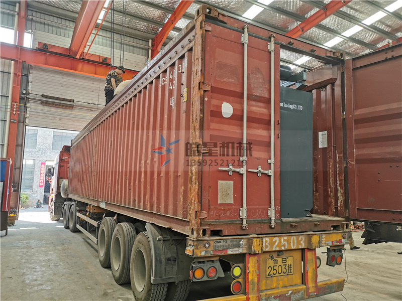 <a href='http://silvercityprorodeo.com/psxl/6.html' target='_blank'><span>易拉罐破碎機</span></a>裝箱出口發(fā)貨