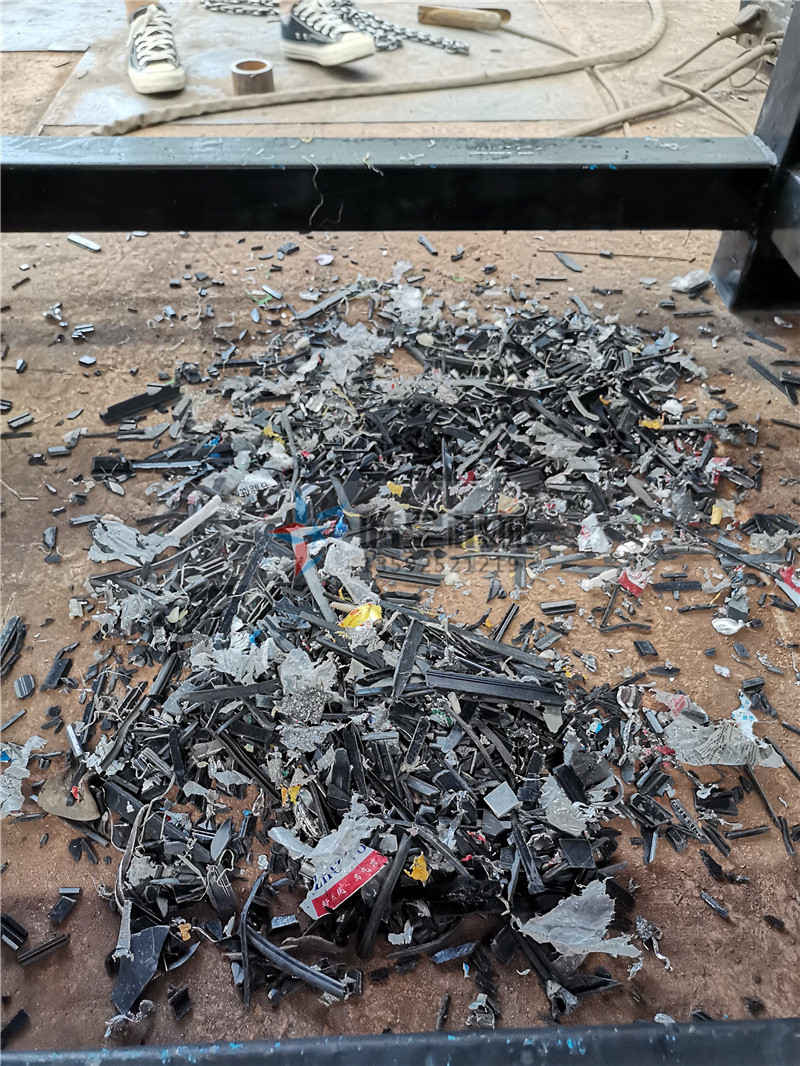 <a href='http://silvercityprorodeo.com/ptsb/1033.html' target='_blank'><span>渦電流分選機(jī)</span></a>|<a href='http://silvercityprorodeo.com/psxl/1278.html' target='_blank'><span>斷橋鋁破碎</span></a>分選效果